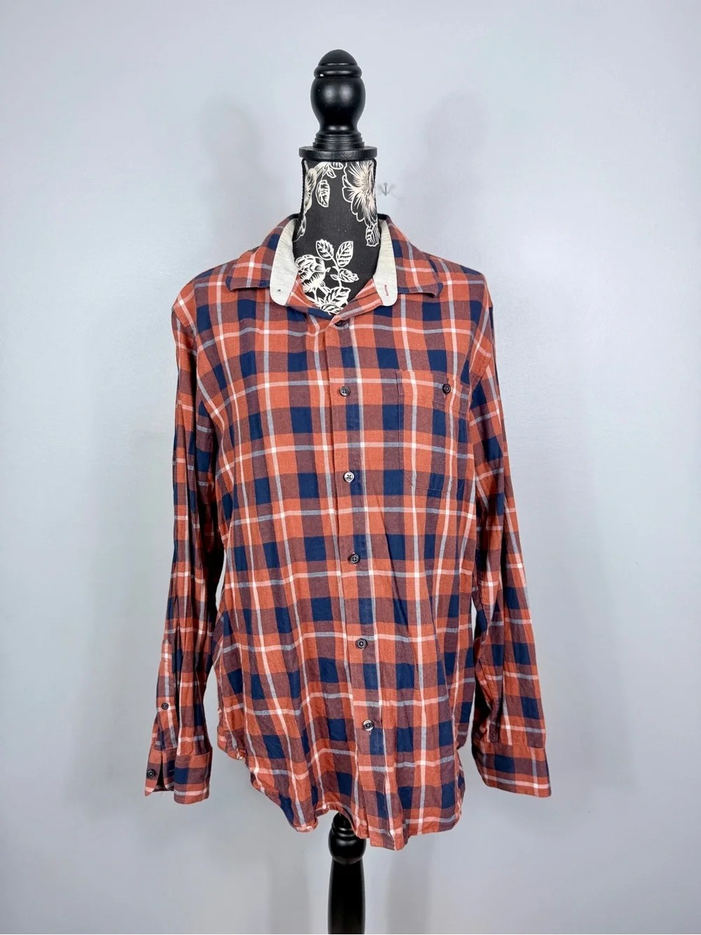 Banana Republic men's slim fit orange fall plaid button down shirt size large